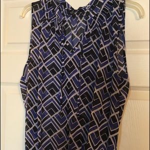 Gap Sleeveless Shirt